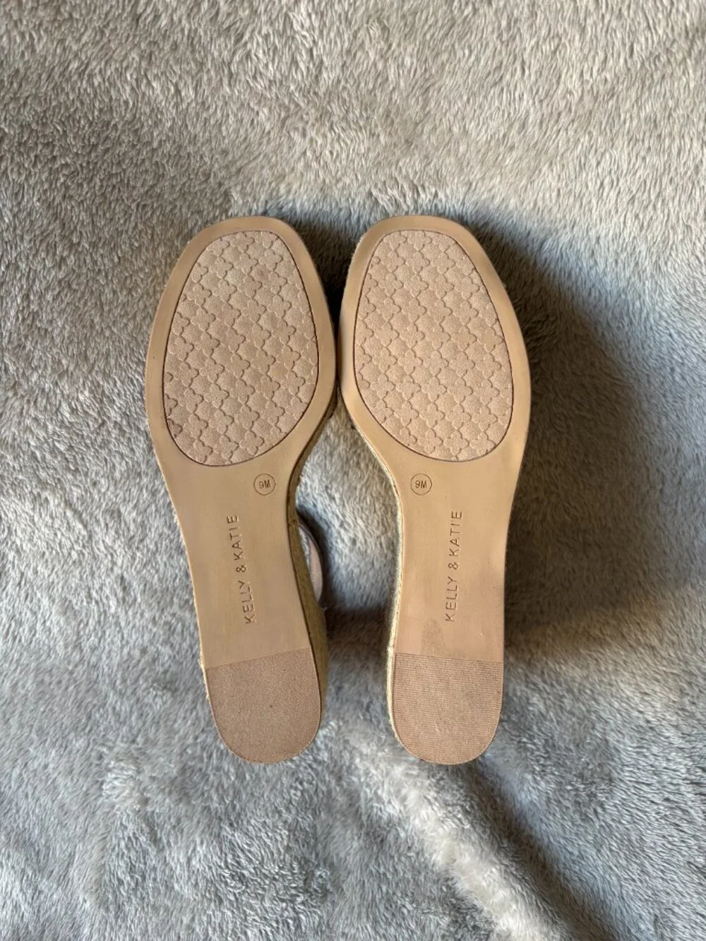 Kelly & Katie Espadrille Wedge Sandals Women's Size 9M Taupe